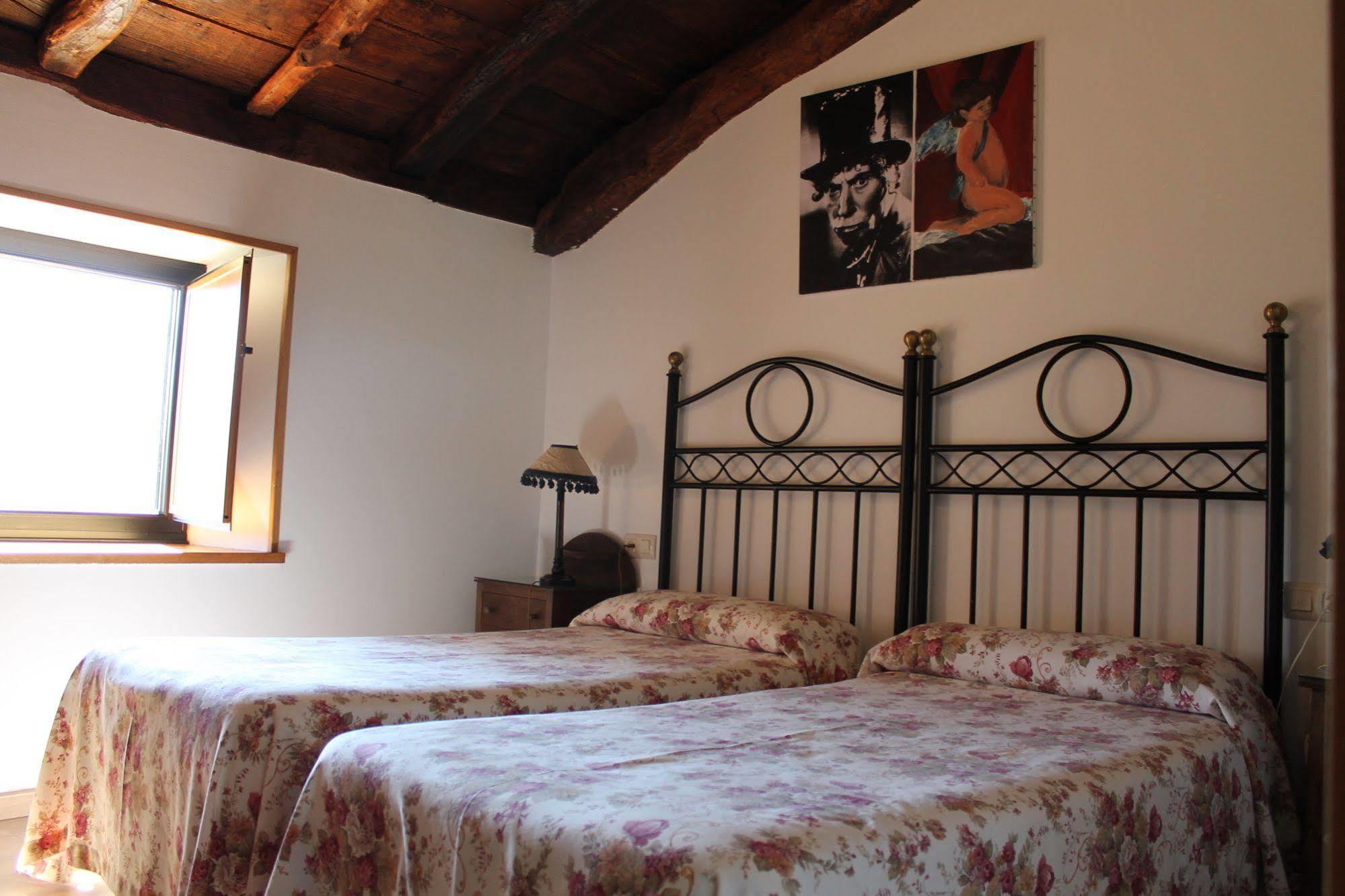 Casa Lucas Guest House Arzua Luaran gambar